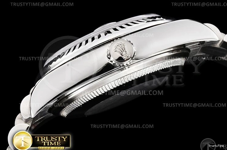 0805 RMDJ0252D – DJ Midsize 31mm DailyWear 824
